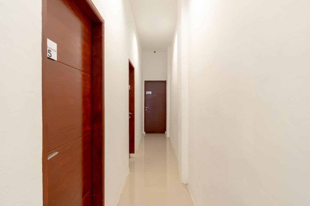Urbanview Os Residence Medan By Reddoorz Kültér fotó
